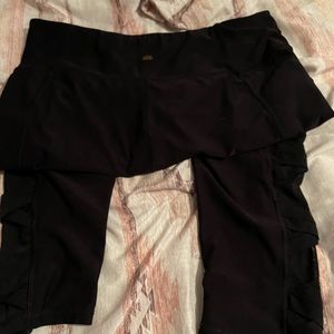 Workout capris. Super comfortable.